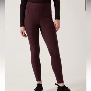 Athleta Headlands Hybrid Cargo II Tight Purple Size 8 Petite